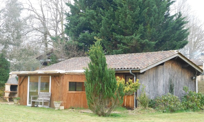 Sainte-Alvere House | La Petite Maison Dans la Prairie
