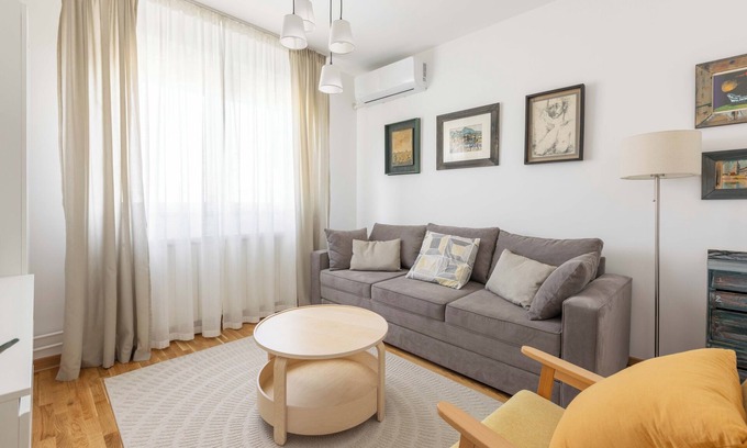 Stari Grad Apartment | La Porte - cozy and modern apartment located in the heart of the capital.