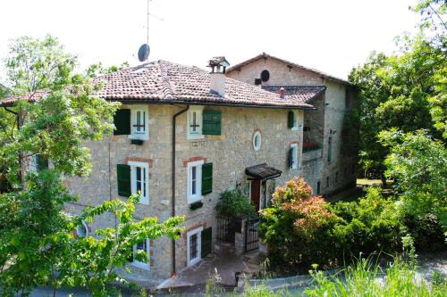 Vezzano sul Crostolo Bed & Breakfast | La Quercia - la maison des arts