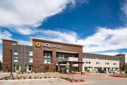 Yucaipa Hotel | La Quinta Inn & Suites by Wyndham Yucaipa
