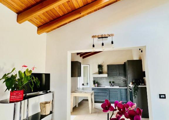 Guiglia Apartment | La Rocchetta B&B