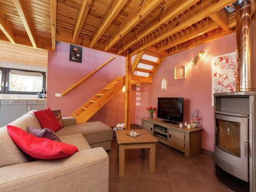 Marcouray House | La Roche Cozy Forest Escape