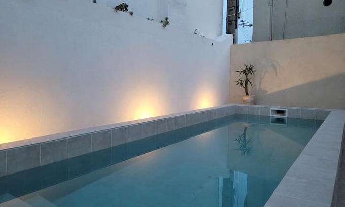Bessan Apartment | La Romarine - Piscine - Centre village