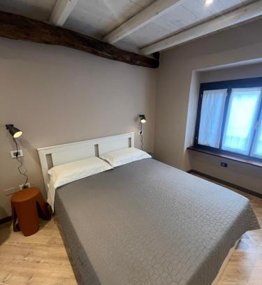 Pettenasco House | LA RONDINE