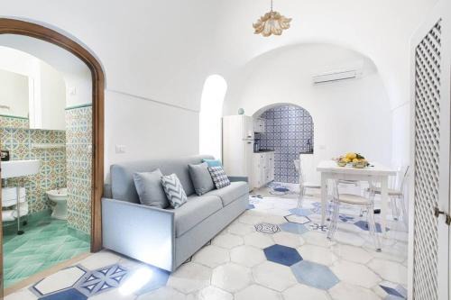 Positano Apartment | La Rosa dei Venti - De Vivo Realty Positano
