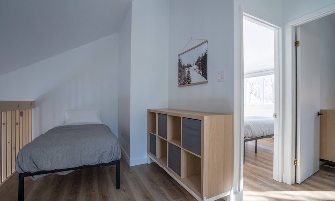 Beaupre House | La Rossignol 1907 - Cottage for 6 people at 2 minutes from Mont-Sainte-Anne