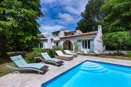 Roquefort-les-Pins Villa | La Saliniere