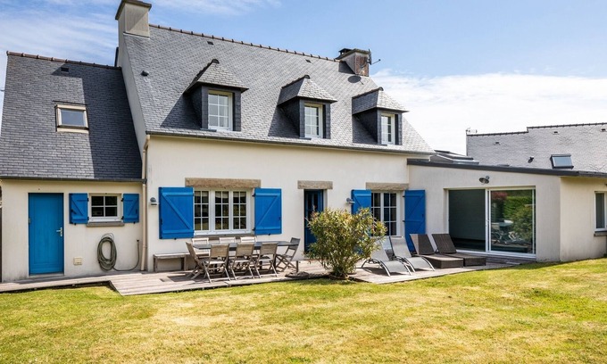 Saint-Cast-le-Guildo House | LA VILLA DES EBIHENS - Jolie maison avec piscine intérieure