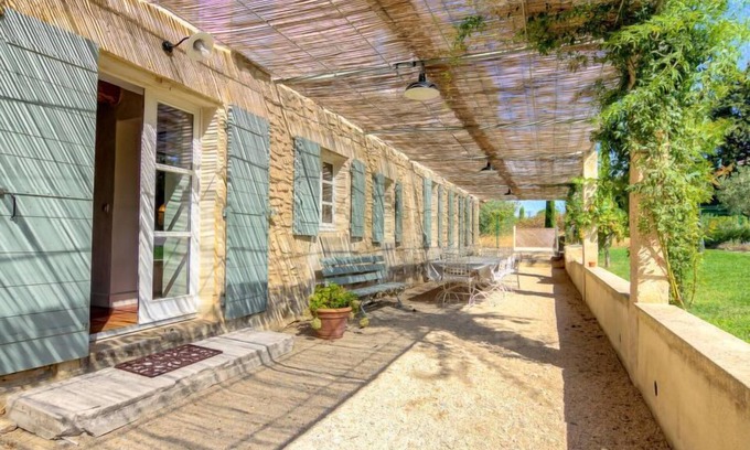 St.-Remy-de-Provence House | La Villebague by Interhome