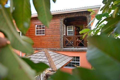 Anse La Raye House | La Vue 2