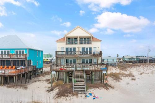 Fort Morgan House | Labacoco West