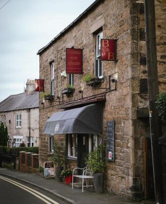 Wylam Bed & Breakfast | Laburnum Guest House at Bistro En Glaze