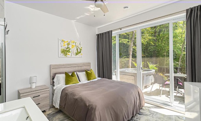 Morin Heights Bed & Breakfast | Lac colombe des montagnes chambre 2