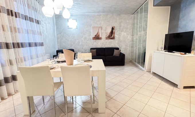 Chioggia Apartment | Lady Teresa Apartment by Ca-Sa Check