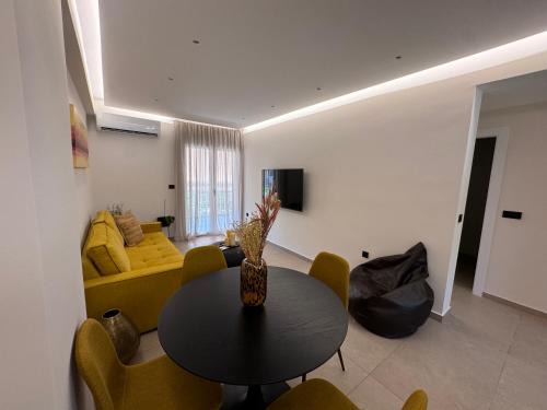 Lagonissi Apartment | Lagonisi resort gem