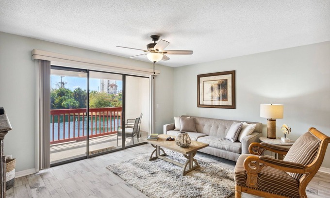 Upper Grand Lagoon Condo | Lagoon Afternoons! 3 BR/2 1/2 BA