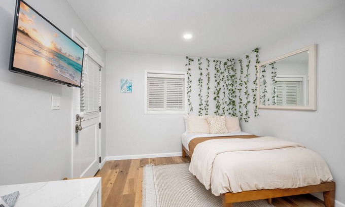 Laguna Beach Apartment | Laguna Perfection - Renovated Studio by the Ocean