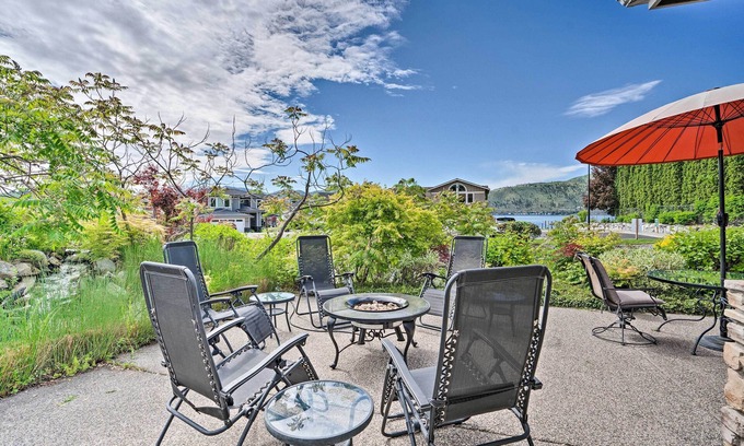 Manson House | Lake Chelan Home w/Boat Dock & Slip