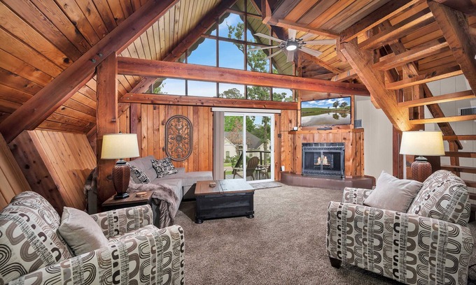 Panorama Village Cabin | Lake Conroe Area - Panorama Golf Club Community
