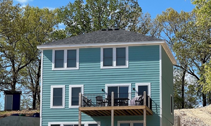 Gravois Mills House | Lake Escape at Station 46