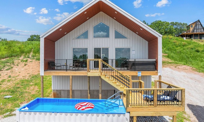 Omaha Cabin | Lake Escape/Private Pool/Hot tub/Thunder Ridge/Branson
