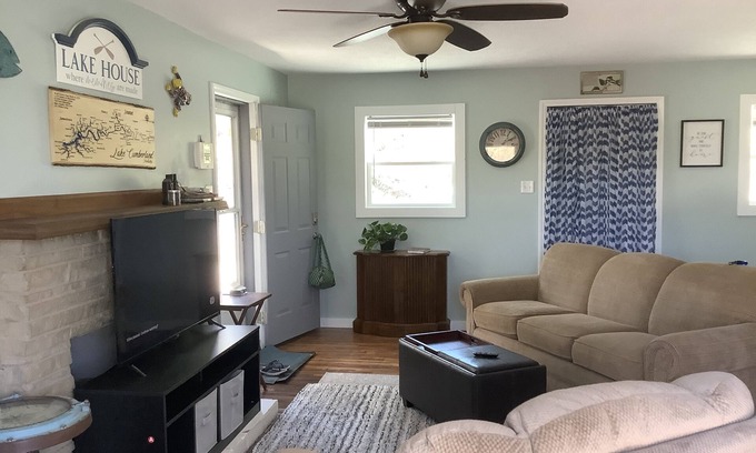 Somerset House | LAKE FRONT CABIN with Large Deck.