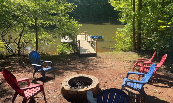 Mooresville House | Lake Front cottage near shopping. Quiet cove on Lake Norman. With lake toys