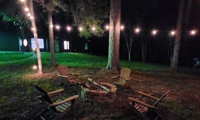 Brookeland House | Lake Sam Rayburn, 5 min to boat launch!