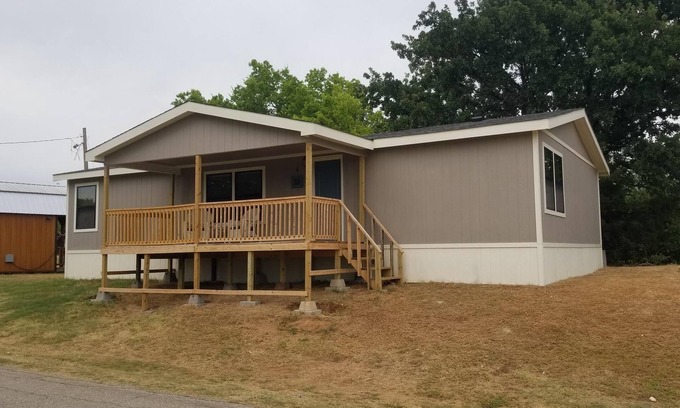 Mead House | Lake Texoma Vacation Home Texoma Harbor