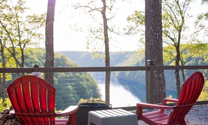 White County Cabin | Lake View Country Cabin at Bear Bluff Retreat