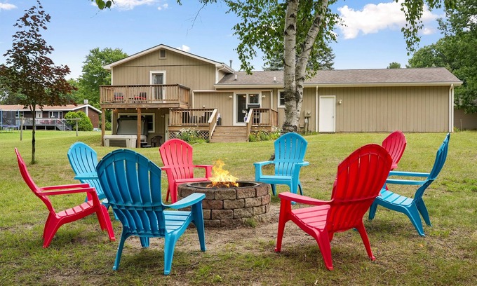 Traverse City House | Lakefront Escape: HotTub, Kayaks,Central A/C, Pets