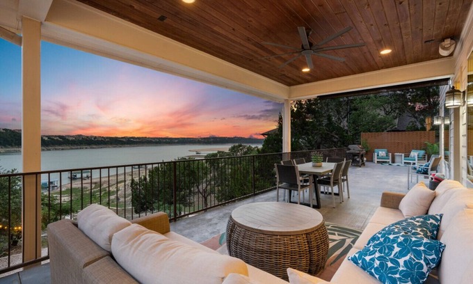 Point Venture House | Lakefront Home/Dock/Heated Swim Spa/Boat Launch/Beach