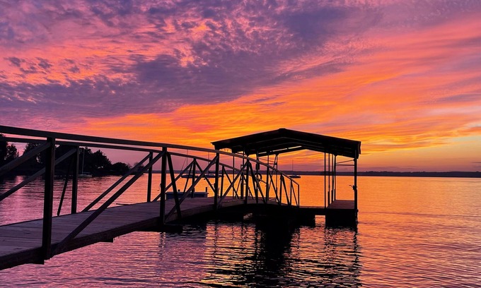 Anderson House | Lakefront; hot tub, 4 king beds; 4 twin beds; private, deep water, covered dock