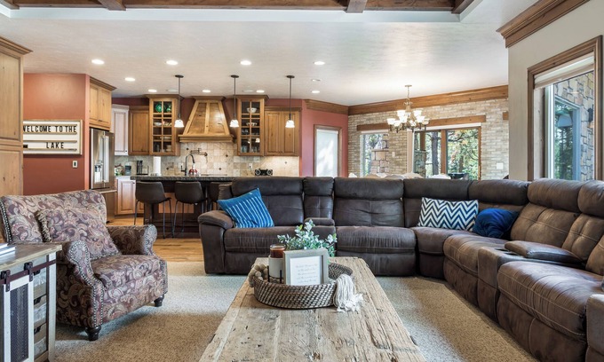 Island Park Cabin | Lakefront in Elite Silverhawk Estates on Island Park Reservoir near Yellowstone