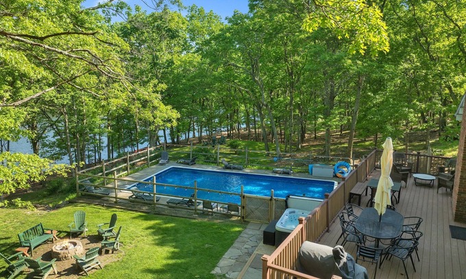 Pocono Mountain Lake House | Lakefront, Private Pool, Hot Tub, Firepit, Boats Ping Pong, Foosball