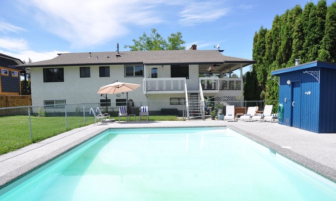 Central Okanagan House | Lakeshore Living with Private Pool near the Lake!
