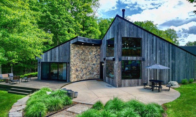 Madison Ski Chalet | Lakeside Chalet w/Private Deck, Wood Stove & Scenic Trails in Ohio Wine Country