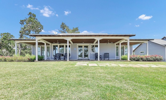 Athens House | Lakeside Ranch Cabin, Trails, Firepit & Fall Views