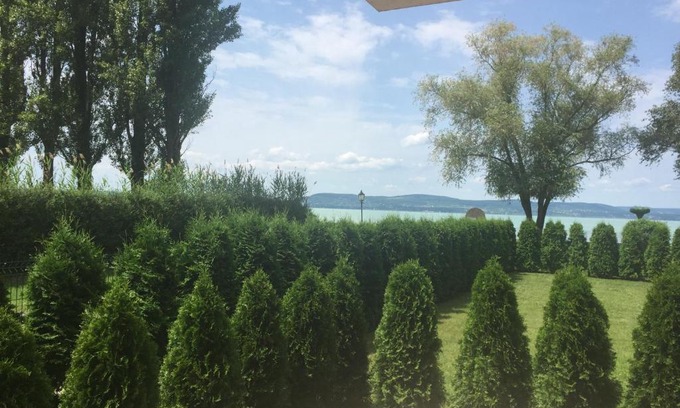 Balatonlelle Apartment | Lakeview Apartment