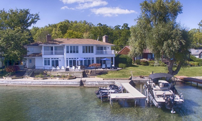 Canandaigua House | Lakeview Heaven - Canandaigua Lakefront Luxury Home