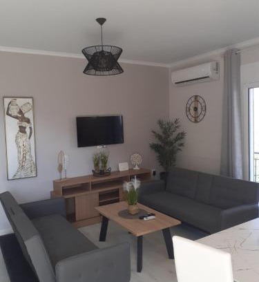 Fternon Apartment | Lakis house