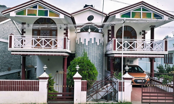 Kodaikanal Cabin | Lakshmilands - The Royal Abode