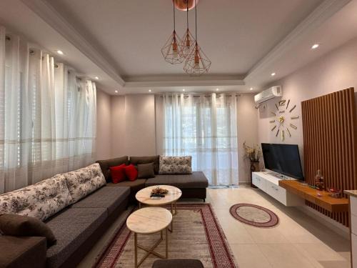Ishem Apartment | Lalzi bay Home