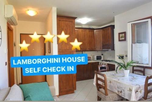 San Giovanni in Persiceto Apartment | Lamborghini - Terrace and Free Wi-fi