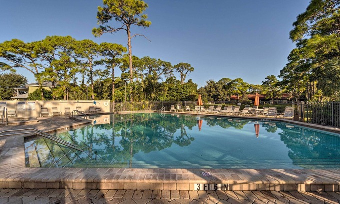 Sarasota Villa | Lanai + Community Pool Access: Sarasota Oasis!