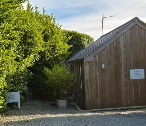 Hayle Ski Chalet | Lanarth Chalet in Hayle Cornwall