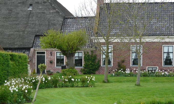 Zuidhorn Bed & Breakfast | Landgoedlogies Pábema