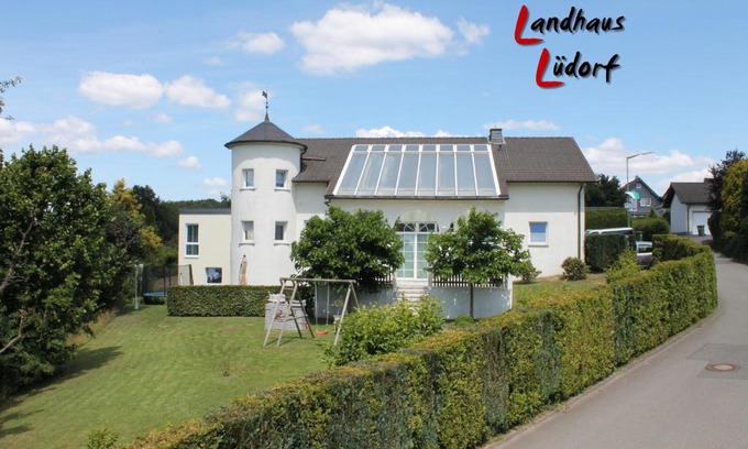 Reichshof Apartment | Landhaus Lüdorf