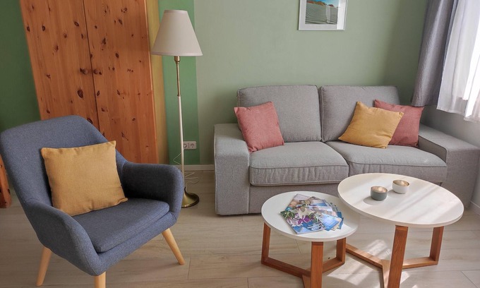 St. Peter-Ording Apartment | Landhaus Sutje - Im Grünen