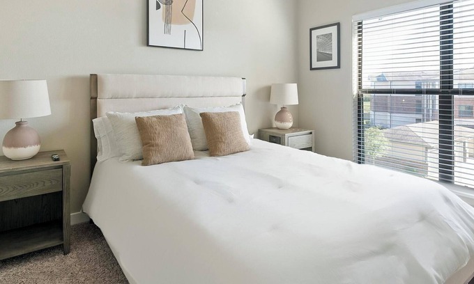 Katy Apartment | Landing | Amazing 1BD, Gym, Courtyard